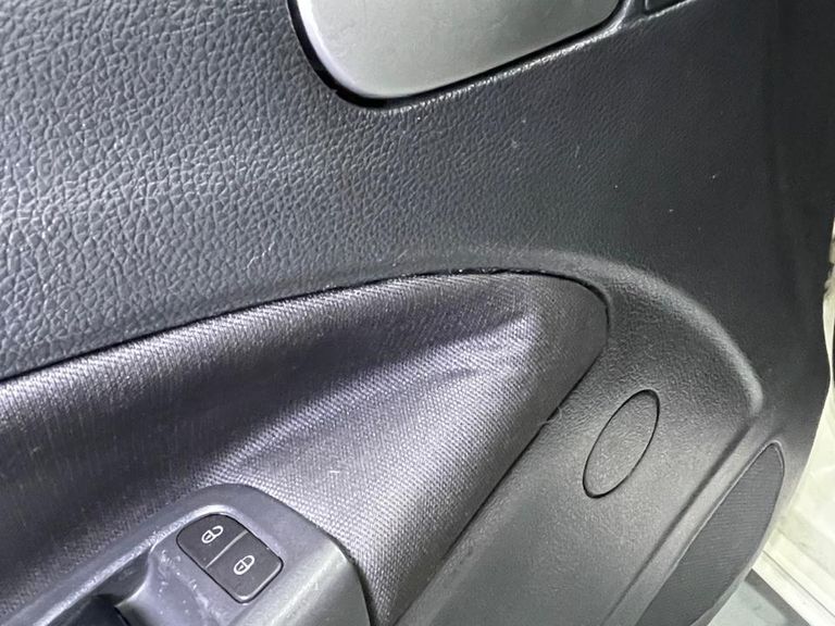 VolksWagen VOYAGE 1.6/1.6 City  Mi Total Flex 8V 4p