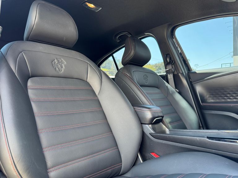 Fiat Fastback ABARTH Turbo Flex 1.3 Aut.