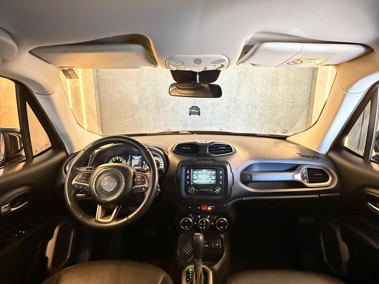 Jeep Renegade Longitude 1.8 4x2 Flex 16V Aut.