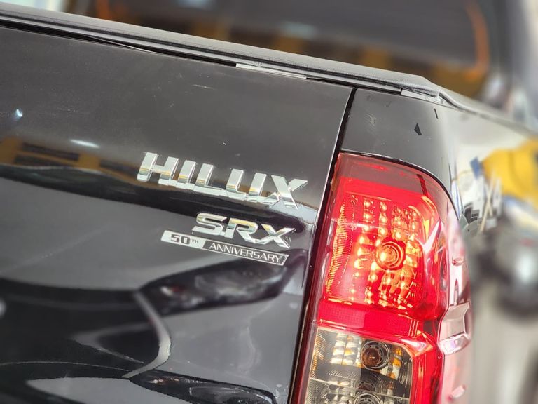 Toyota Hilux CD SRX 4x4 2.8 TDI 16V Diesel Aut.