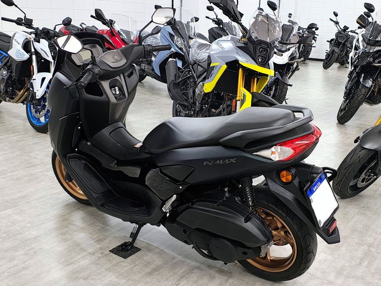 YAMAHA NMAX Connected 160 ABS