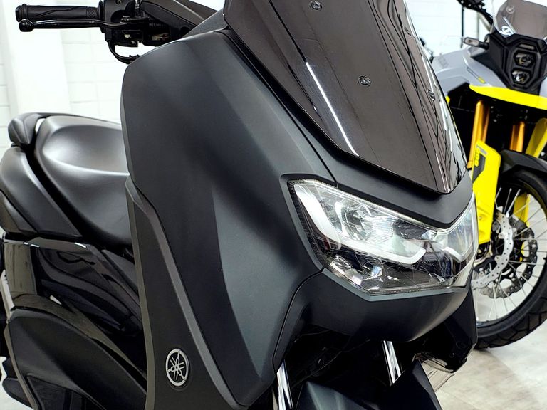YAMAHA NMAX Connected 160 ABS