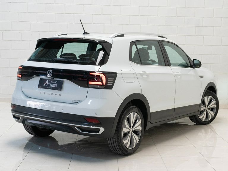 VolksWagen T-Cross Highline 1.4 TSI Flex 16V 5p Aut