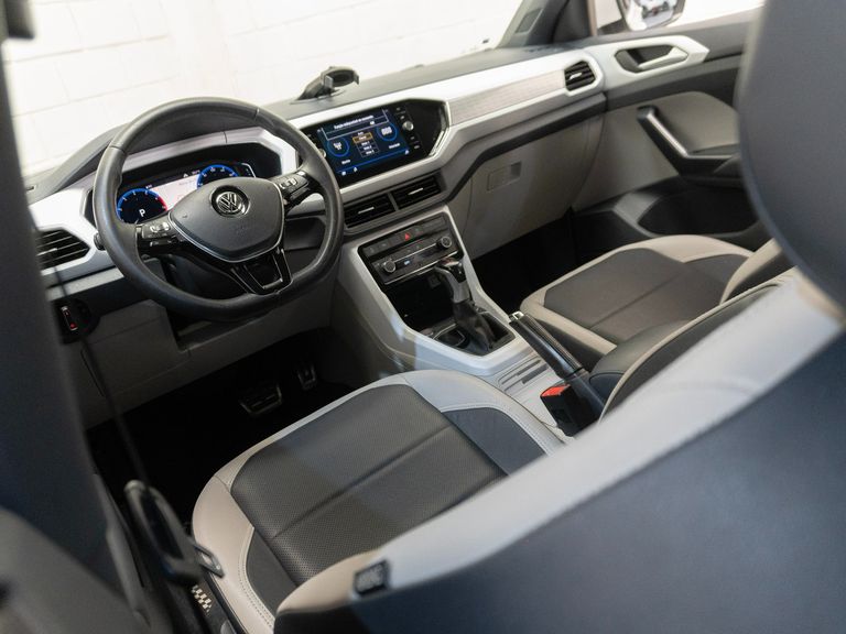 VolksWagen T-Cross Highline 1.4 TSI Flex 16V 5p Aut