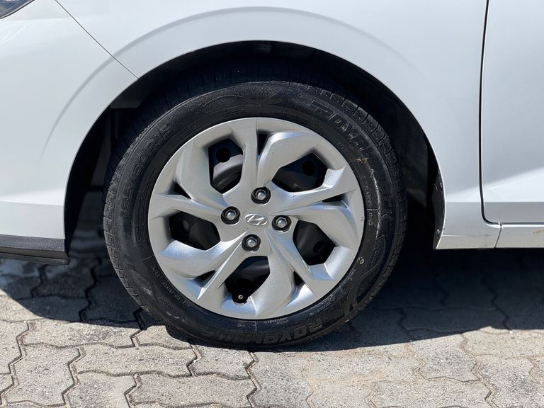 Hyundai HB20 Comfort Plus 1.0 Flex 12V Mec.