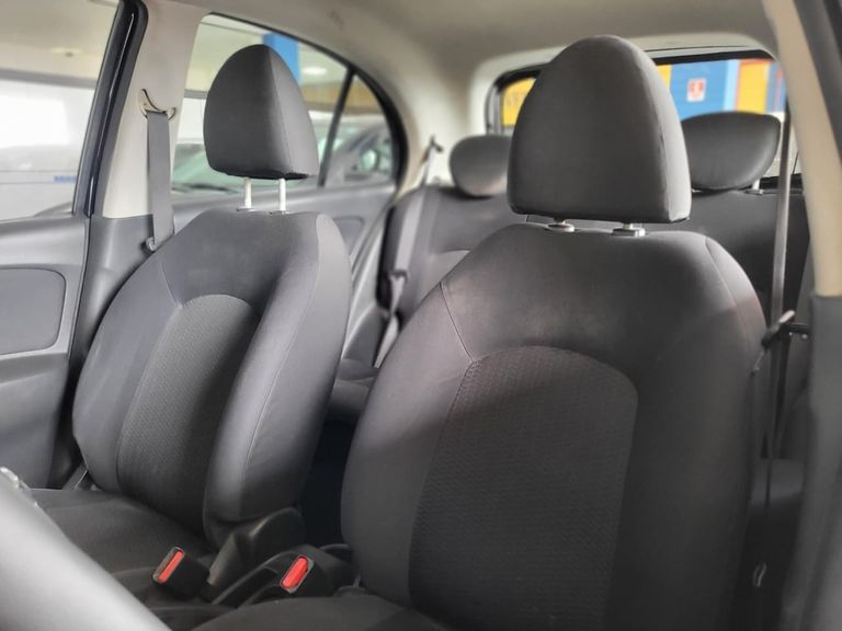 Nissan MARCH SV 1.6 16V Flex Fuel