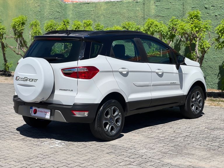 Ford EcoSport FREESTYLE 1.5 12V Flex 5p Aut.