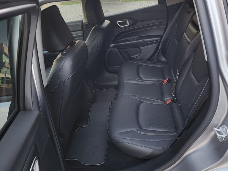 Jeep COMPASS LONG. T270 1.3 TB 4x2 Flex Aut.