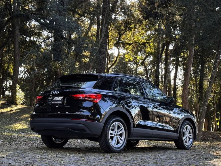 Audi Q3 Prest. 1.4 TFSI Flex/Prest. S-tronic