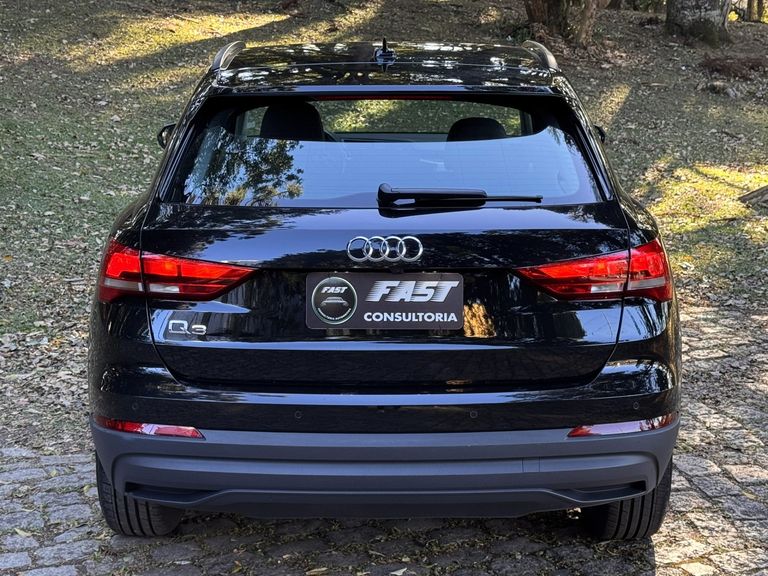 Audi Q3 Prest. 1.4 TFSI Flex/Prest. S-tronic