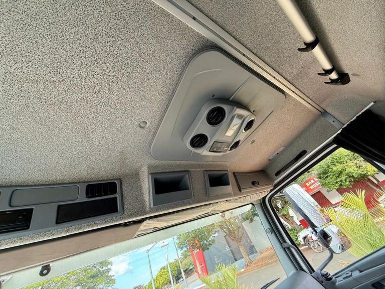 MERCEDES-BENZ Atego 3026 8x2 2p (diesel)(E5)
