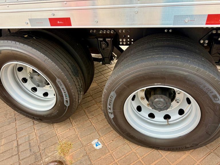 MERCEDES-BENZ Atego 3026 8x2 2p (diesel)(E5)