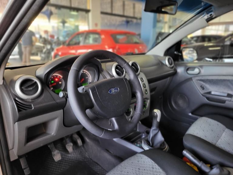 Ford Fiesta 1.6 16V Flex Mec. 5p