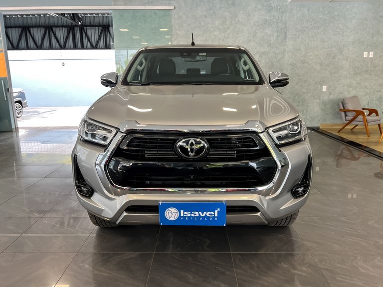 Toyota Hilux CD SRX 4x4 2.8 TDI 16V Diesel Aut.