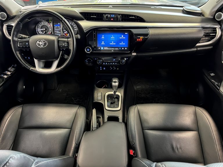 Toyota Hilux CD SRX 4x4 2.8 TDI 16V Diesel Aut.