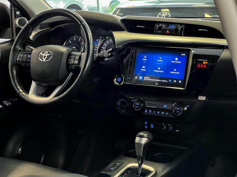 Toyota Hilux CD SRX 4x4 2.8 TDI 16V Diesel Aut.