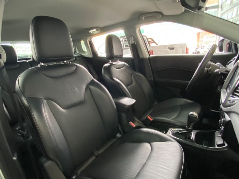 Jeep COMPASS LONGITUDE 2.0 4x2 Flex 16V Aut.