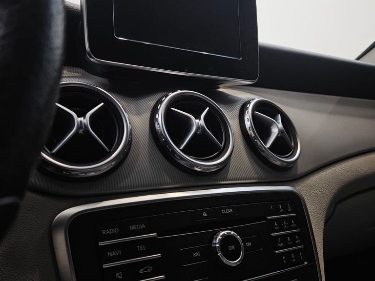 Mercedes GLA 200 Advance 1.6/1.6 TB 16V Flex Aut.