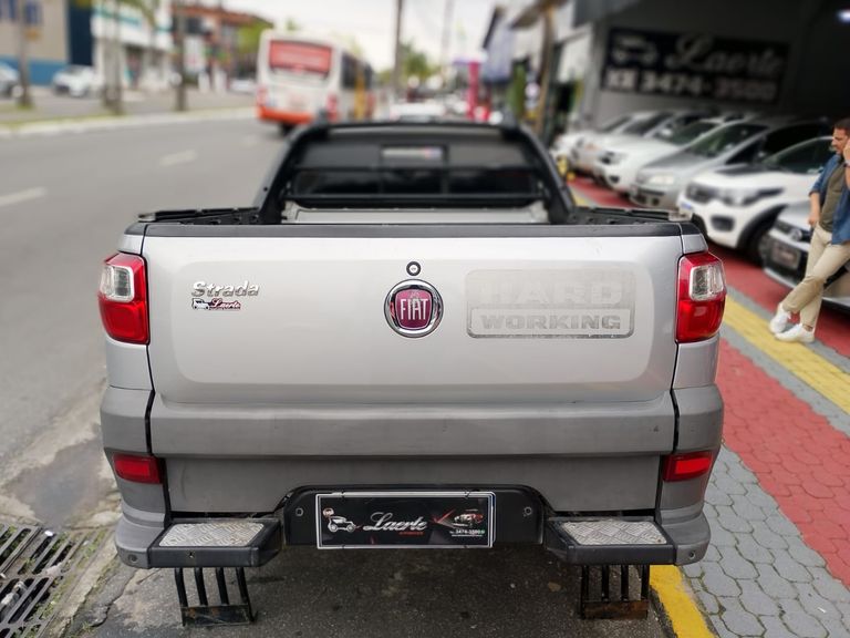 Fiat Strada Working HARD 1.4 Fire Flex 8V CS
