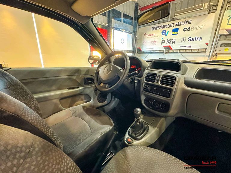 Renault Clio Hi-Flex 1.0 16V 3p