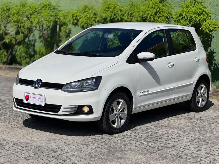 VolksWagen Fox Comfortline 1.6 Flex 8V 5p