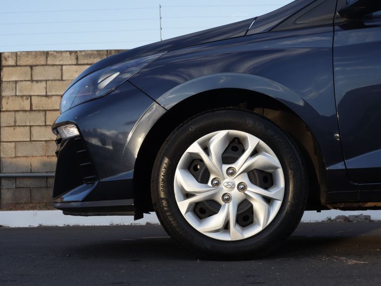 Hyundai HB20S Comfort 1.0  Flex 12V Mec.