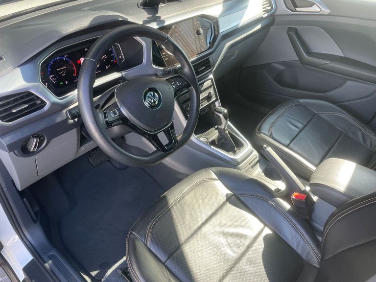 VolksWagen T-Cross Comfortline 1.0 TSI Flex 5p Aut.