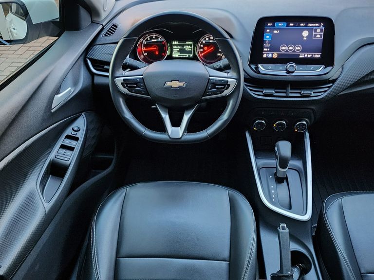 Chevrolet ONIX SEDAN Plus LT 1.0 12V TB Flex Aut.