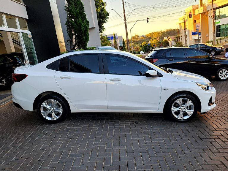Chevrolet ONIX SEDAN Plus LT 1.0 12V TB Flex Aut.