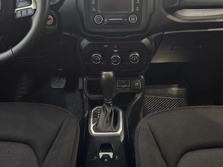 Jeep Renegade Sport 1.8 4x2 Flex 16V Aut.