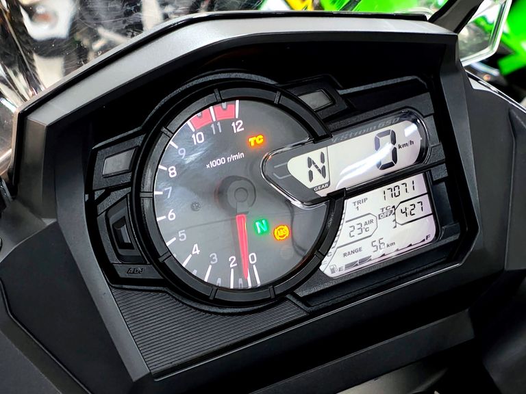 SUZUKI DL 650XT V-STROM
