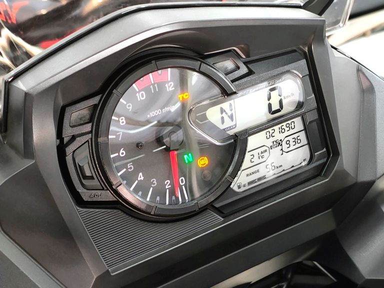 SUZUKI DL 650 XT V-STROM