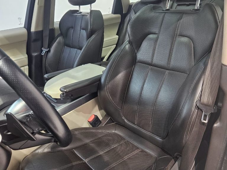 Land Rover Range Rover Sport HSE 3.0 4x4 SDV6 Dies.