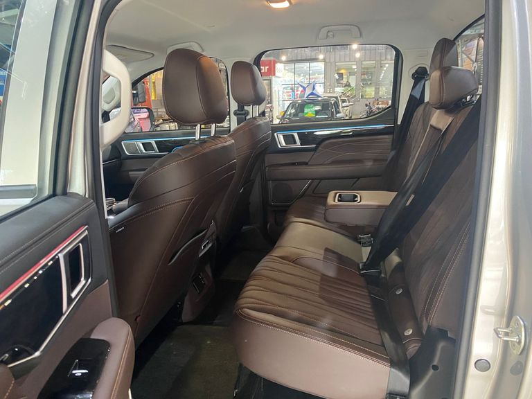 FOTON V7