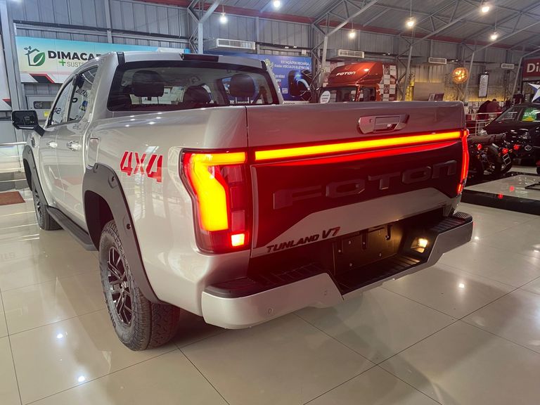 FOTON V7