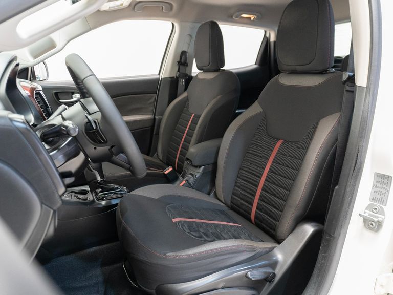 Fiat Toro Freedom 1.8 16V Flex Aut.