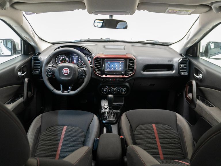 Fiat Toro Freedom 1.8 16V Flex Aut.