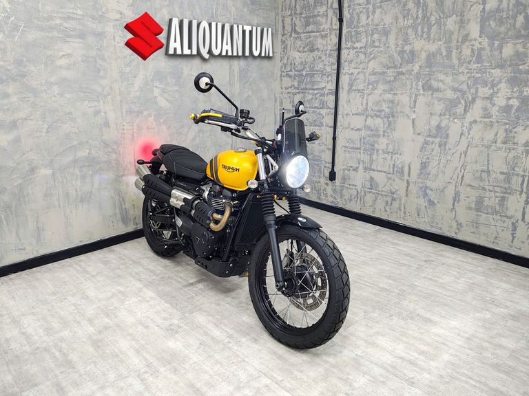 TRIUMPH SCRAMBLER 900cc