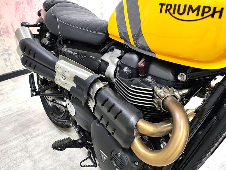 TRIUMPH SCRAMBLER 900cc