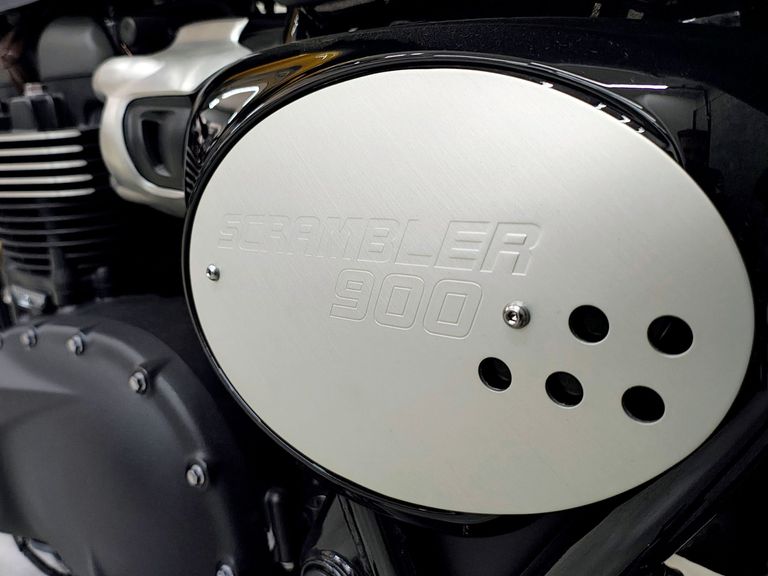TRIUMPH SCRAMBLER 900cc