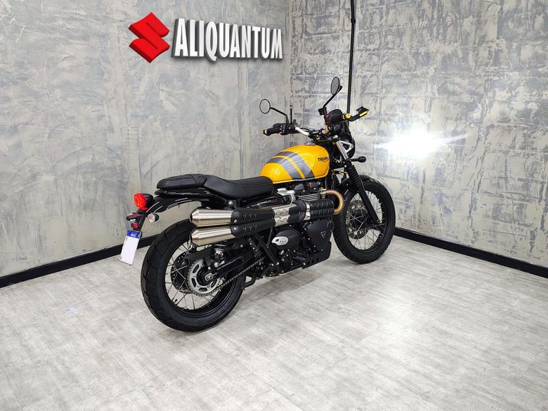 TRIUMPH SCRAMBLER 900cc