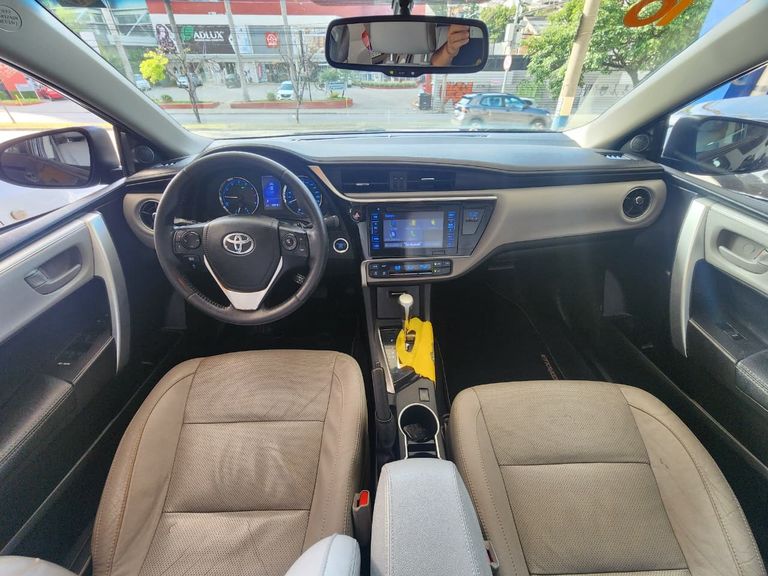 Toyota Corolla XEi 2.0 Flex 16V Aut.