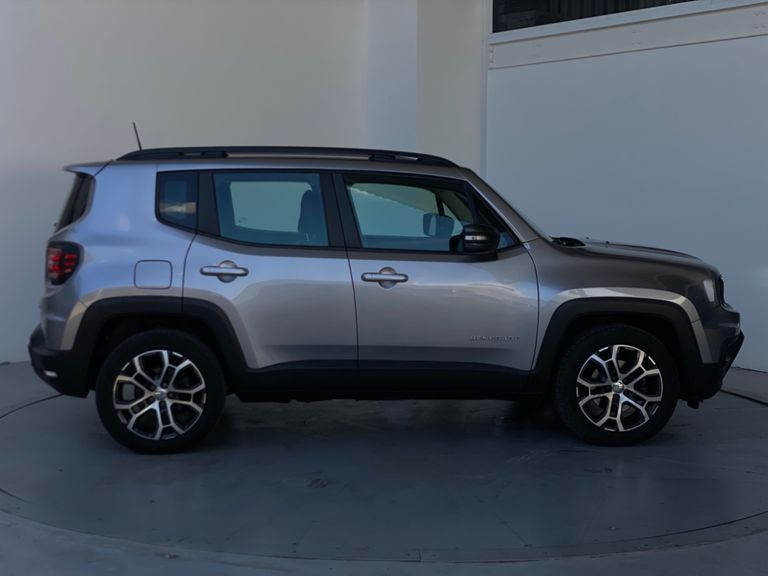 Jeep Renegade Long. T270 1.3 TB 4x2 Flex Aut.