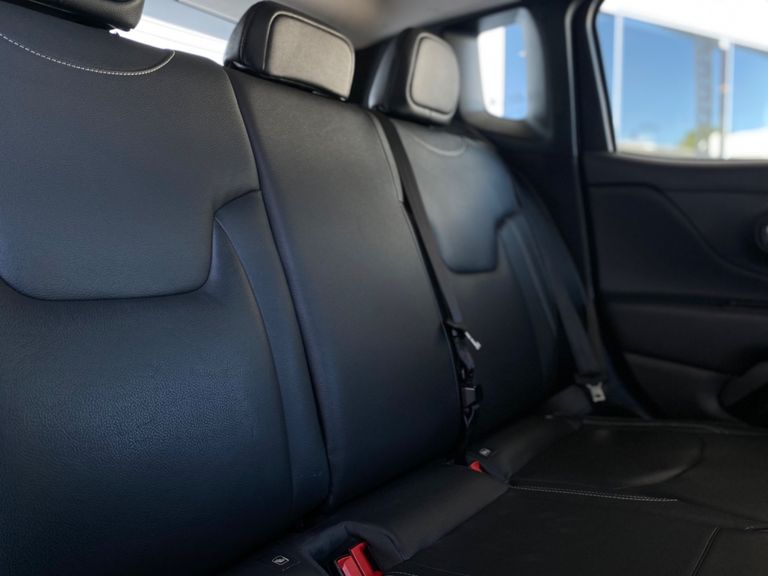 Jeep Renegade Long. T270 1.3 TB 4x2 Flex Aut.