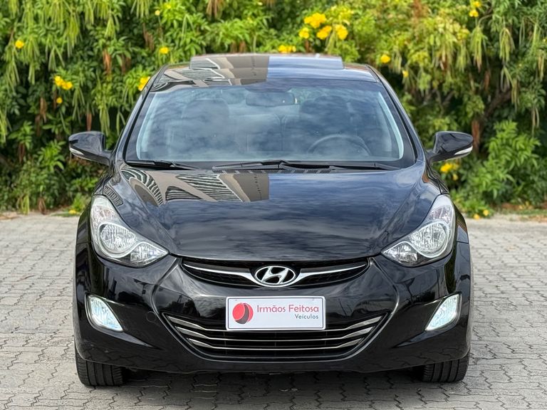 Hyundai Elantra GLS 1.8 16V Aut.