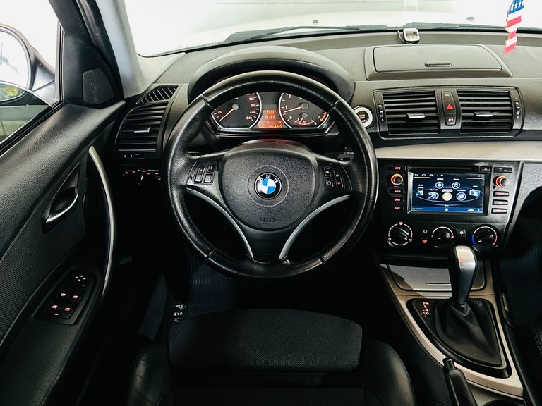 BMW 118iA 2.0 16V 136cv 5p