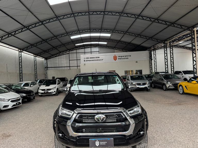 Toyota Hilux CD SRX Plus 4x4 2.8 TDI Die. Aut.