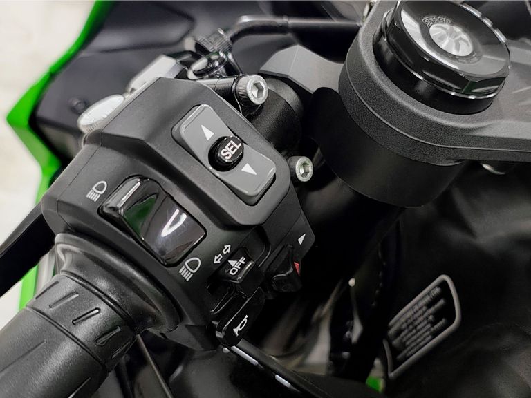 KAWASAKI NINJA ZX-6R 636cc