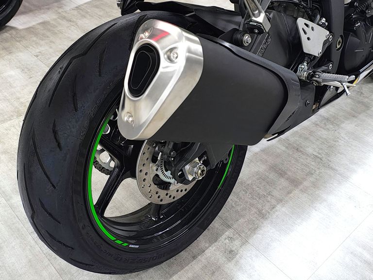 KAWASAKI NINJA ZX-6R 636cc