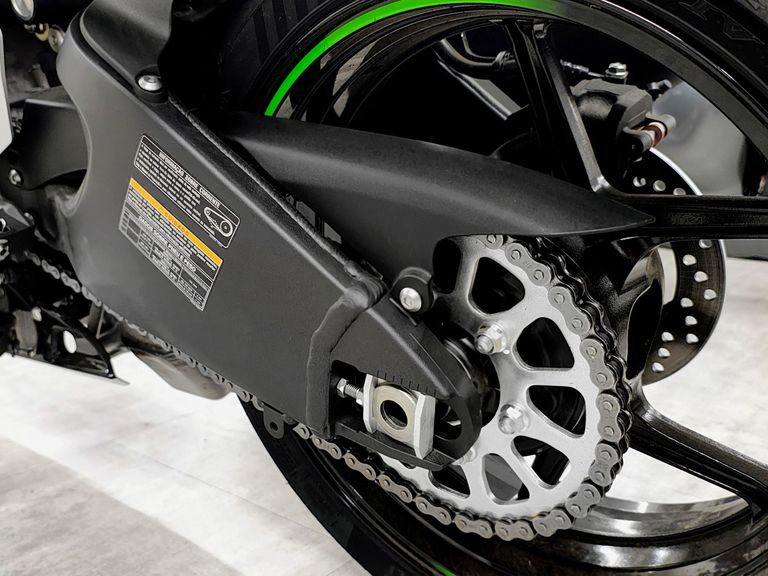 KAWASAKI NINJA ZX-6R 636cc